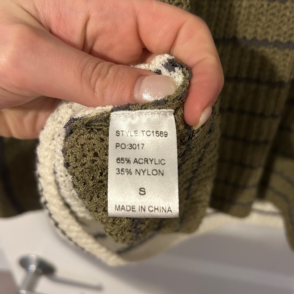 Gigio boutique Striped Knit Sweater - Cream and Olive - small (more like m/l) - Picture 5 of 5